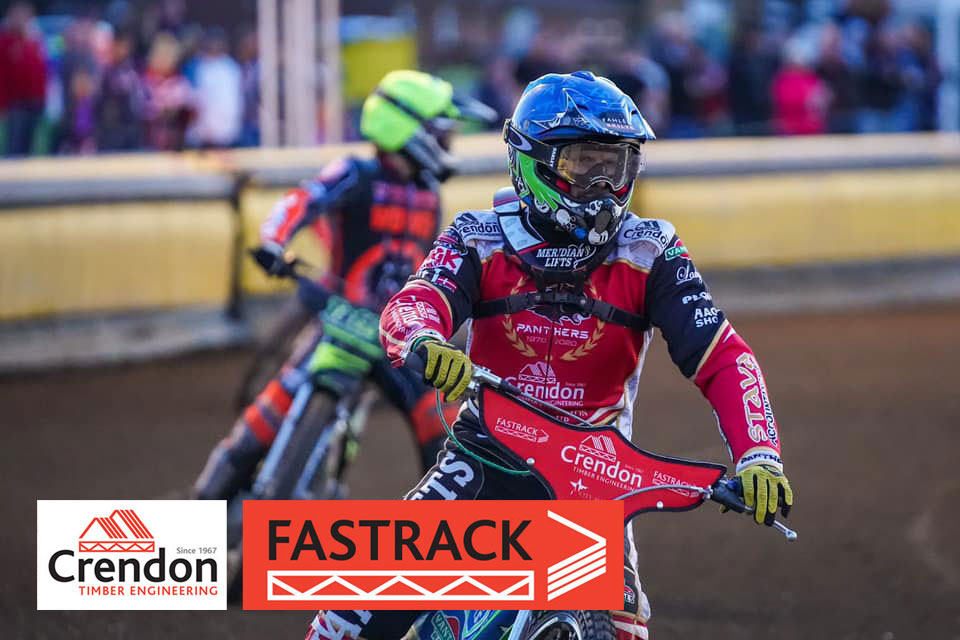 Crendon FASTRACK Peterborough are through to the end of season Play Offs with a fantastic 49 vs 41 win over Wolverhampton